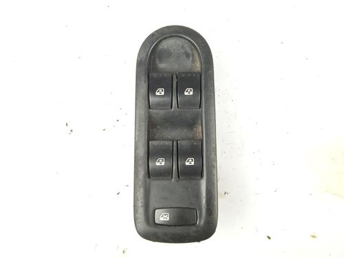 Used Left front window switch RENAULT MEGANE II (BM0/1_, CM0/1_) 1.5 dCi (BM02, BM13, BM2A, CM02, CM13) (101 hp) 16777432