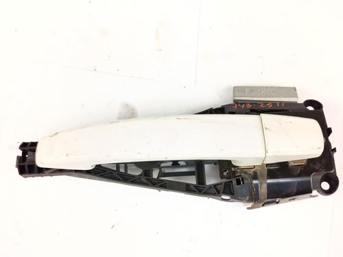 Used Rear left exterior door handle OPEL ASTRA J (P10) 1.6 CDTi (68) (110 hp) 30733976