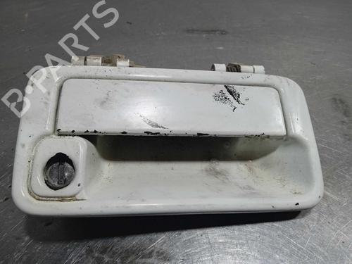 Used Front left exterior door handle Front left exterior door handle 10016100 10016100