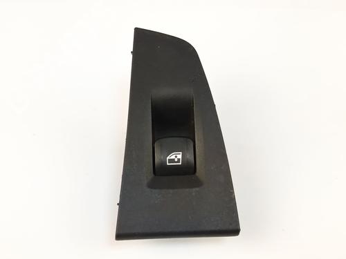 Used Left rear window switch Left rear window switch BMW 1 (F40) 118 i (140 hp) 35794289 35794289