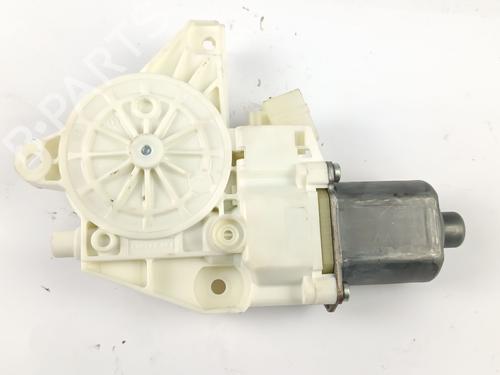 Used Right front window motor Right front window motor MERCEDES-BENZ A-CLASS (W176) A 220 d (176.003) (177 hp) 36051183 36051183