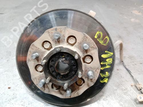 Used Left front steering knuckle NISSAN TERRANO II (R20) 2.7 TDi 4WD (125 hp) 24949629