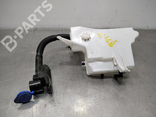 windscreen-washer-tank-ford-focus-iii-2010-2011-2012-2013-2014-2015-2016-2017-2018-2019-2020-10035819 main image