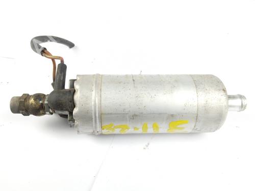 Used Fuel pump MERCEDES-BENZ E-CLASS (W210) E 230 (210.037) (150 hp) 13411574