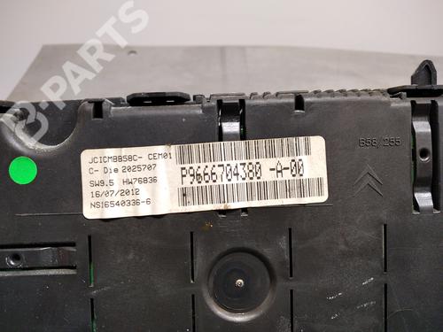 Instrument cluster CITROËN C4 Grand Picasso I (UA_) | BP9984228C47