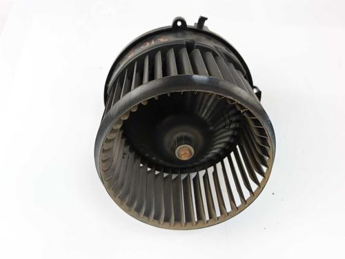 Used Heater blower motor Heater blower motor BMW 1 (F40) 118 i (140 hp) 34715920 34715920