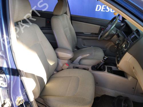Left front window motor KIA CERATO I Saloon (LD) 2.0 CRDi | BP10235246E21 