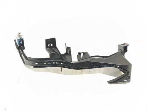 front-bumper-bracket-subaru-xv-gt-2017-34224024 main image