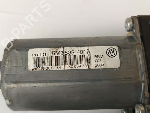 Rudehejsemotor bagstkærm højre VW GOLF PLUS V (5M1, 521) 1.4 TSI | BP28576523E22