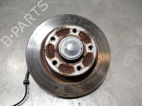 Used Left rear steering knuckle RENAULT CLIO IV (BH_) 1.6 RS Trophy (BHJ4, BHJ6) (220 hp) 26881298
