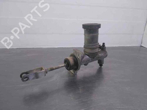 Clutch slave cylinder FORD MONDEO I Saloon (GBP)  | BP14353136M113 