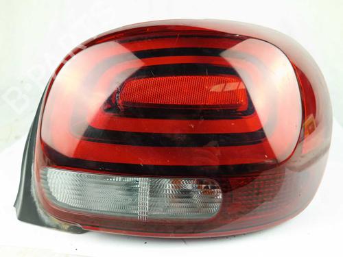 Used Right taillight Right taillight CITROËN C3 III (SX) 1.2 THP 110 (SXHNPS, SXHNZT, SXHNZ6) (110 hp) 29498748 29498748