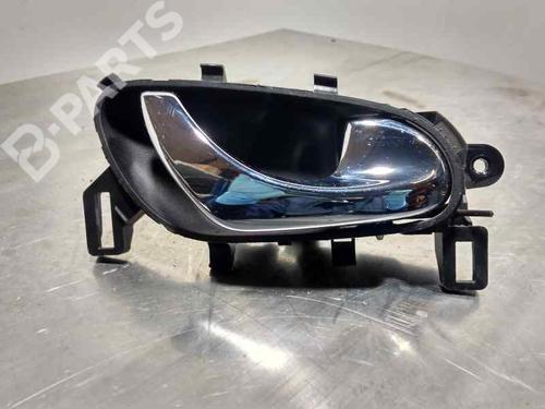 Used Front right interior door handle Front right interior door handle RENAULT KADJAR (HA_, HL_) [2015-2026] 10930228 10930228