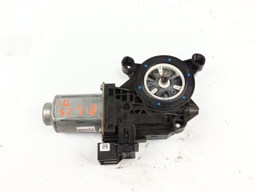 Used Left front window motor SKODA FABIA II (542) 1.2 (60 hp) 31330374