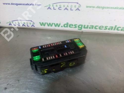 Used Fuse box BMW 3 Touring (F31) 318 d (150 hp) 10751887