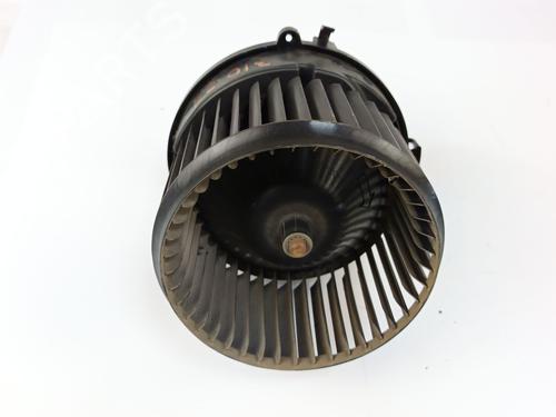 Varmeblæser Varmeblæser BMW 1 (F40) 118 i (140 hp) 34715920 34715920