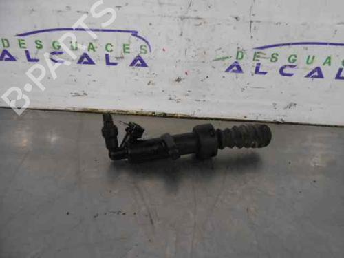 Used Clutch slave cylinder PEUGEOT 407 (6D_) [2004-2011]  14351654