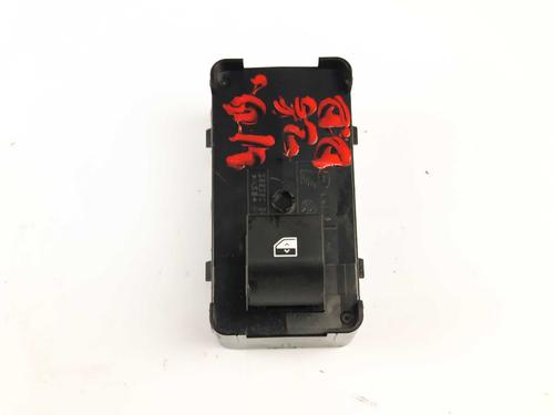 right-front-window-switch-hyundai-tucson-nx4e-nx4a-2020-32147248 main image