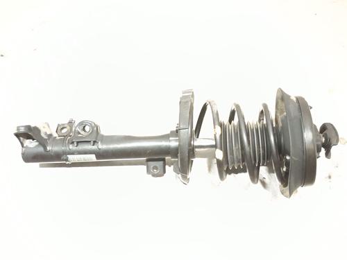 Used Left front shock absorber MERCEDES-BENZ C-CLASS (W203) C 220 CDI (203.008) (150 hp) 26709599