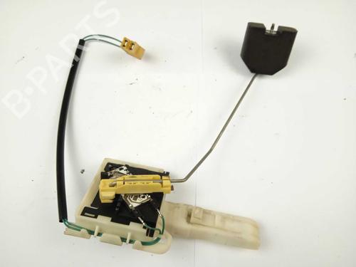 Used Fuel pump Fuel pump 15985034 15985034