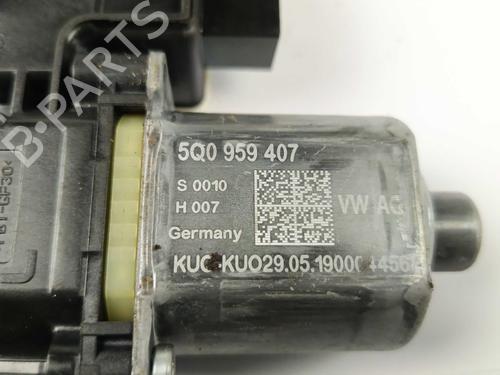 Left rear window motor SEAT ARONA (KJ7, KJP) 1.0 TSI | BP29339794E23 - Image 2