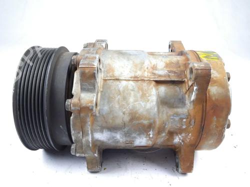 Used AC compressor AC compressor RENAULT MASCOTT Van (FH_) 110 (106 hp) 17616716 17616716