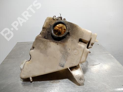 Used Windscreen washer tank TOYOTA LAND CRUISER 90 (_J9_) 3.0 TD (KZJ90_, KZJ95_, KZJ90R, KZJ95R, KZJ90W, KZJ95W) (125 hp) 9982019