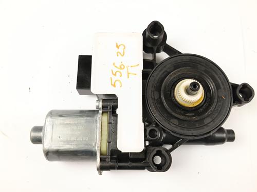 Used Left rear window motor SEAT ARONA (KJ7, KJP) 1.0 TSI (95 hp) 29339794