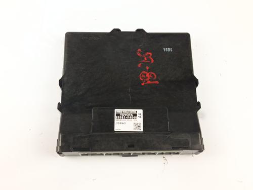 Module électronique TOYOTA C-HR (_X1_) 1.8 Hybrid (ZYX10_, ZYX11_) (98 hp) 32001412