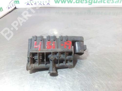 Used Electronic module LAND ROVER DISCOVERY III (L319) 2.7 TD 4x4 (190 hp) 9994406