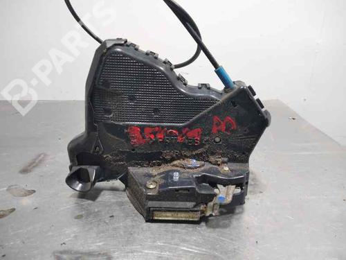 Used Front right lock TOYOTA AVENSIS (_T25_) [2003-2008]  9980505