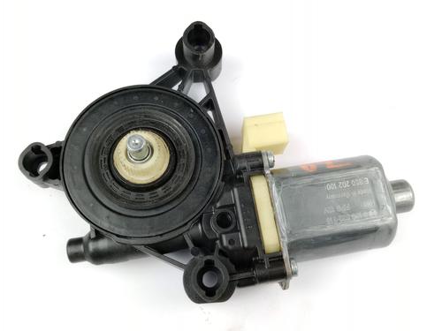 Left front window motor AUDI Q2 (GAB, GAG) 1.6 TDI | BP17673161E21 