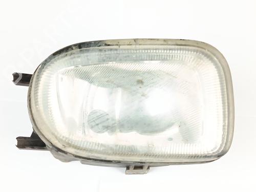 Used Right front fog light NISSAN ALMERA II (N16) 2.2 Di (110 hp) 26573037