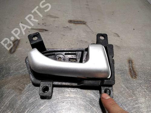 Used Rear right interior door handle Rear right interior door handle 9997383 9997383
