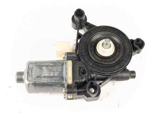 Left front window motor CUPRA LEON (KL1, KU1, KUG) 1.5 TSI | BP34350938E21 - Image 2