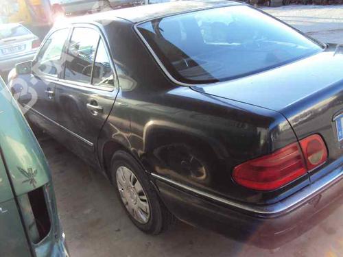Right taillight MERCEDES-BENZ E-CLASS (W210) E 290 Turbo-D (210.017) | BP9989585C35 