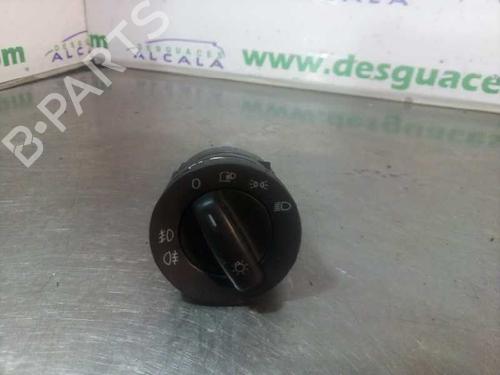 Used Headlight switch Headlight switch 9995736 9995736