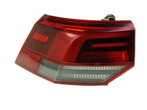 piloto-trasero-izquierdo-vw-golf-viii-cd1-da1-2019-39099129 main image