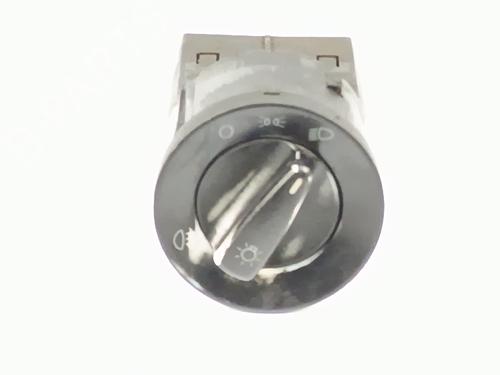 Used Headlight switch VW GOLF IV (1J1) 1.9 TDI (110 hp) 30907030