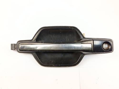 front-left-exterior-door-handle-mitsubishi-pajero-iii-v7_w-v6_w-1999-2000-2001-2002-2003-2004-2005-2006-2007-31799771 main image