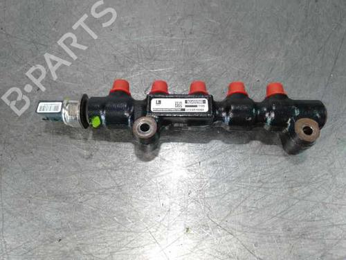 Used Injection rail Injection rail FORD FOCUS II (DA_, HCP, DP) [2004-2013] 10015534 10015534