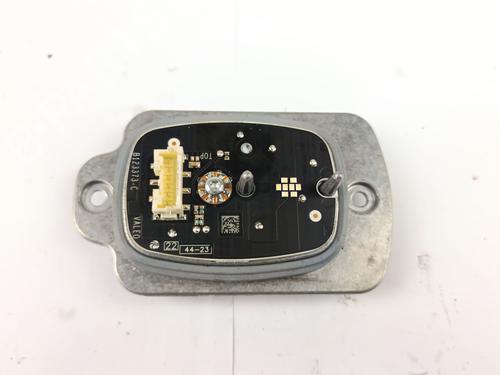 Used Xenon ballast FORD KUGA III (DFK) 2.5 Duratec Plug-in-Hybrid (152 hp) 31811031