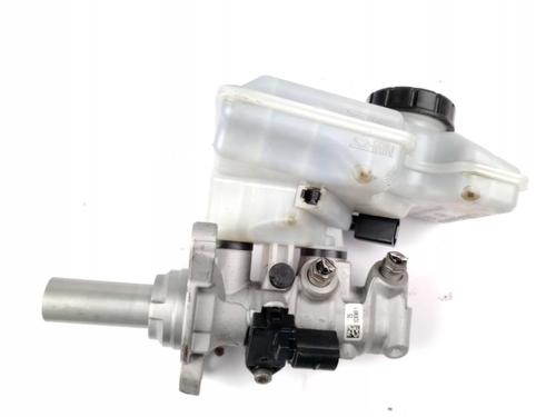 Used Brake master cylinder Brake master cylinder SEAT ATECA (KH7, KHP) 1.6 TDI (115 hp) 21201733 21201733