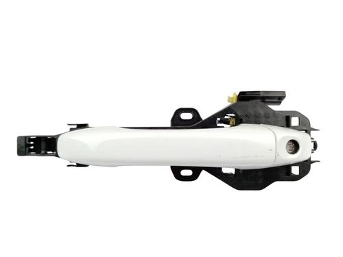 Used Front left exterior door handle DACIA LOGAN III (3K_) 1.0 TCe 90 (3KM6) (91 hp) 22986866
