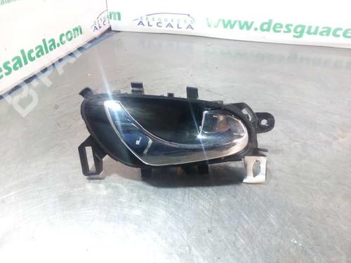 Used Front right interior door handle Front right interior door handle RENAULT KADJAR (HA_, HL_) 1.6 dCi 130 (HLA4) (130 hp) 10928782 10928782
