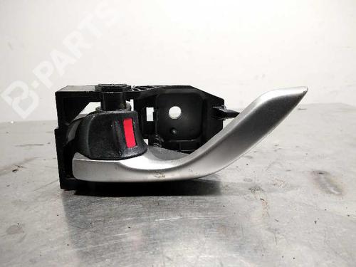 front-left-interior-door-handle-mazda-3-bm-bn-2013-2014-2015-2016-2017-2018-2019-10152201 main image