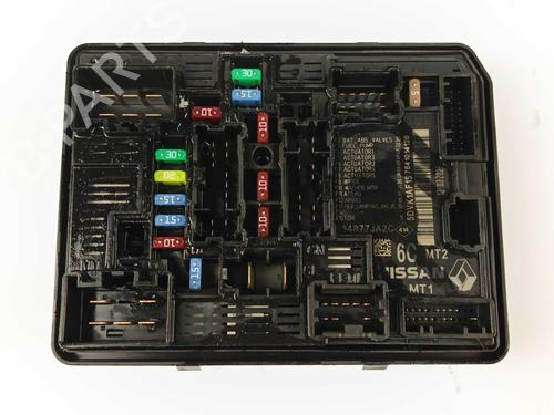 Used Fuse box Fuse box 38083645 38083645