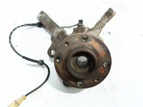 Used Left front steering knuckle RENAULT CLIO II (BB_, CB_) 1.5 dCi (B/CB3M) (64 hp) 26325656