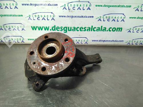 Used Right front steering knuckle Right front steering knuckle RENAULT TRAFIC II Van (FL) [2001-2026] 10958377 10958377