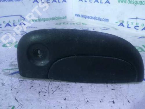 Used Front right exterior door handle RENAULT KANGOO Express (FC0/1_) [1997-2025]  10959510